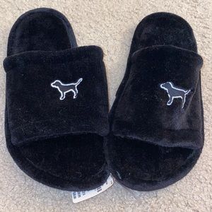 NEW❗️ Black Slide Slippers